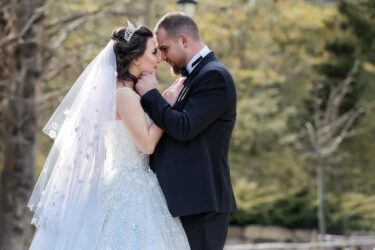 初恋の人と結婚できる確率は100分の1。高いハードルを超えて結婚する方法&初めて付き合った相手との結婚はやめたほうがいいケース